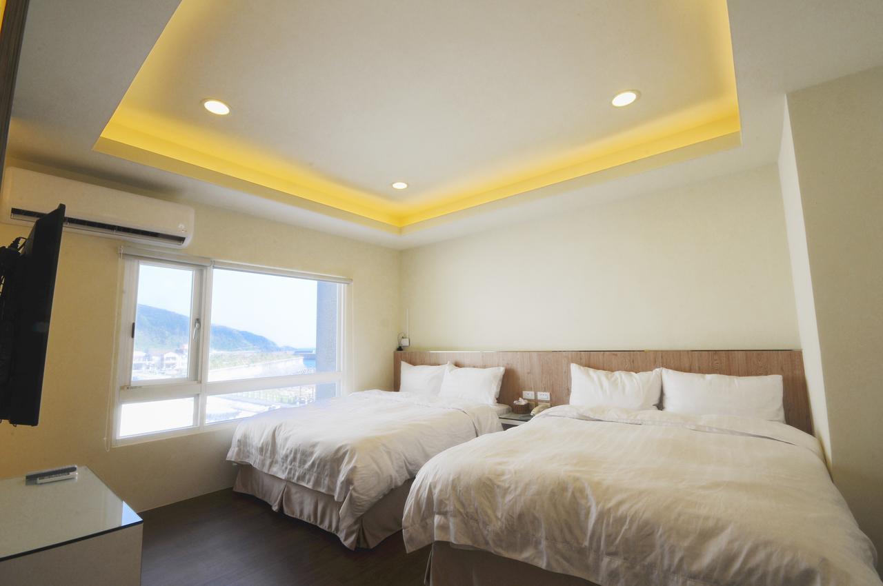 綠島 綠堤濱海旅店 Bed & Breakfast Lyudao Exterior photo