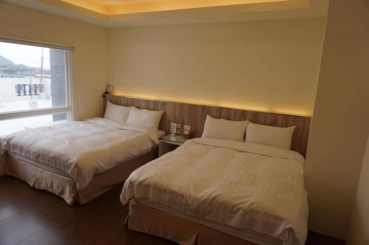 綠島 綠堤濱海旅店 Bed & Breakfast Lyudao Exterior photo
