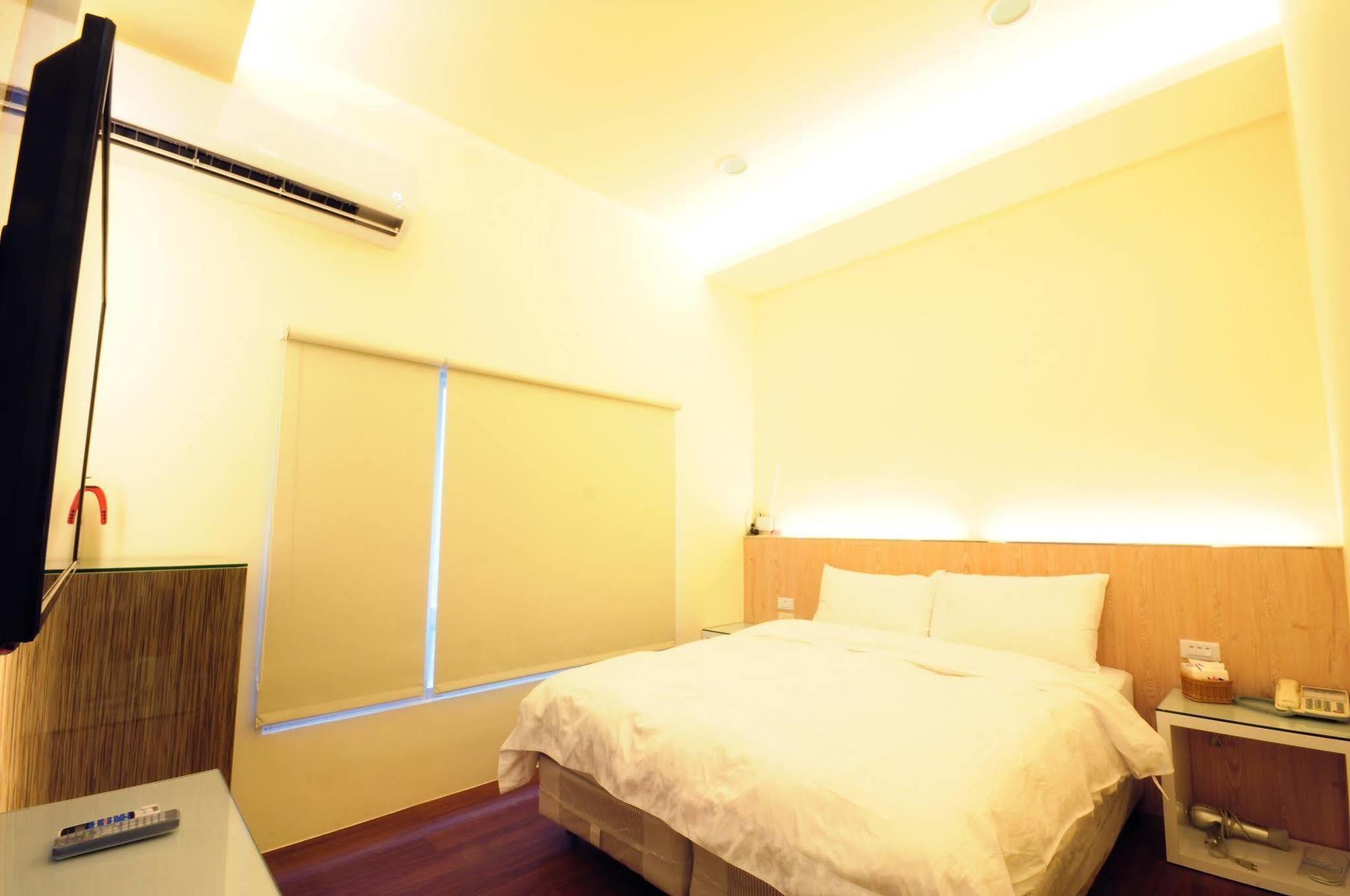 綠島 綠堤濱海旅店 Bed & Breakfast Lyudao Exterior photo